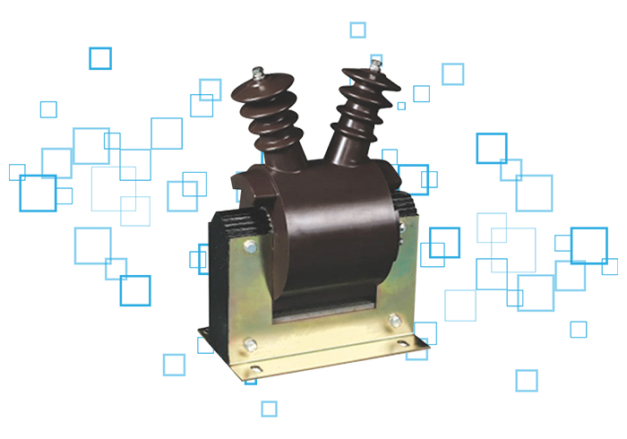 How does the voltage transformer perform power-off and power-on operations?